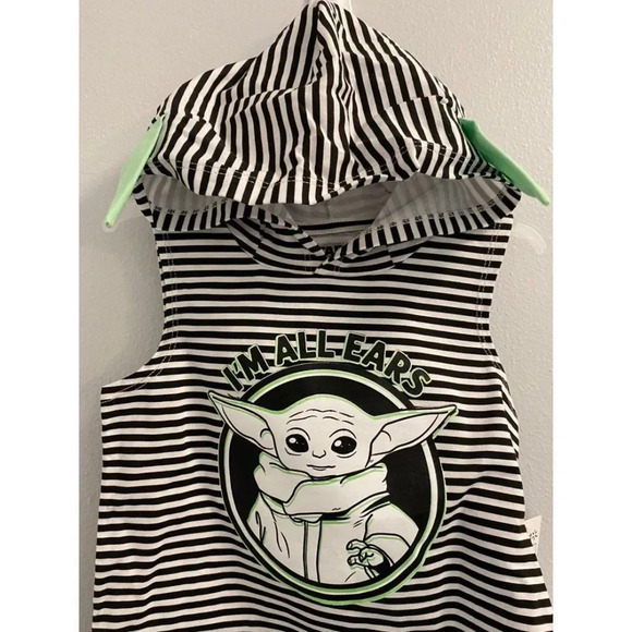 Baby yoda sleeveless Yoda ears hoodie. Size 5t. New with tag. Super Cute. - Picture 3 of 3